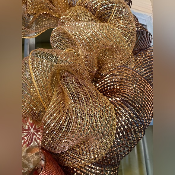 NWOT HANDMADE FALL DECO MESH WREATH. - Picture 8 of 13